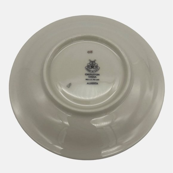 Castleton China Alberta Footed Cup & Saucer Set USA Leaves Design Gold Trim - Picture 2 of 6